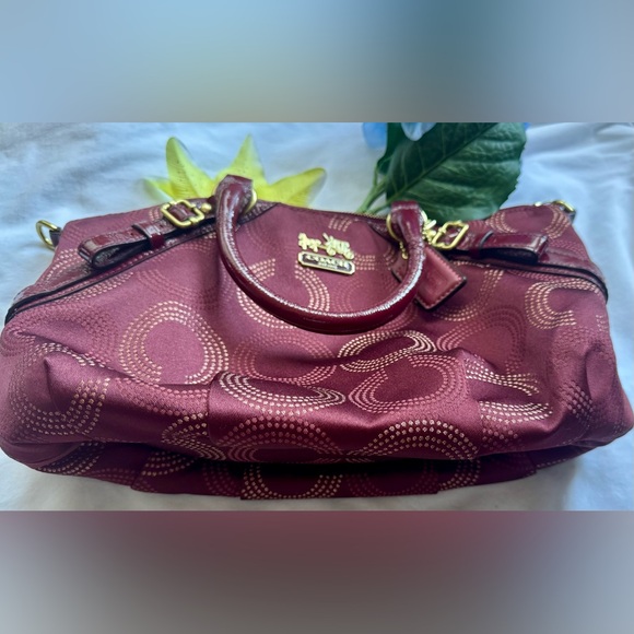 COACH “Madison” burgundy bag! - Picture 14 of 14